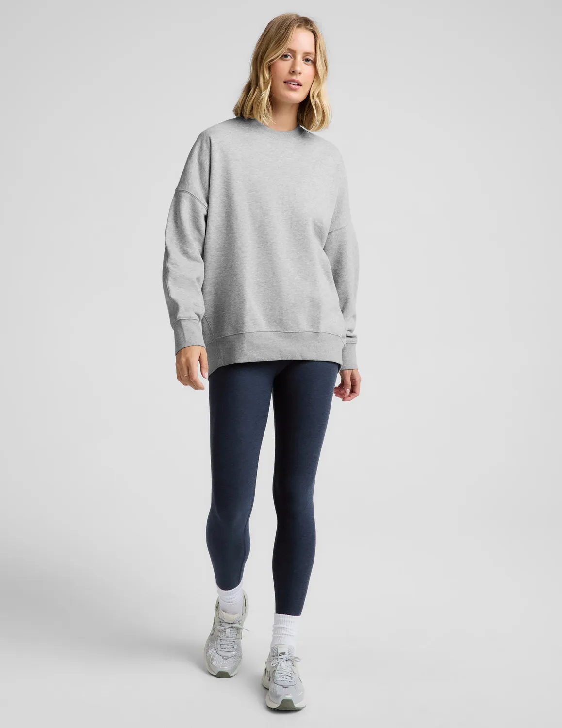 Beyond Yoga LuxeFleece 2.0 Oversized Crewneck sweatshirt Heather Gray