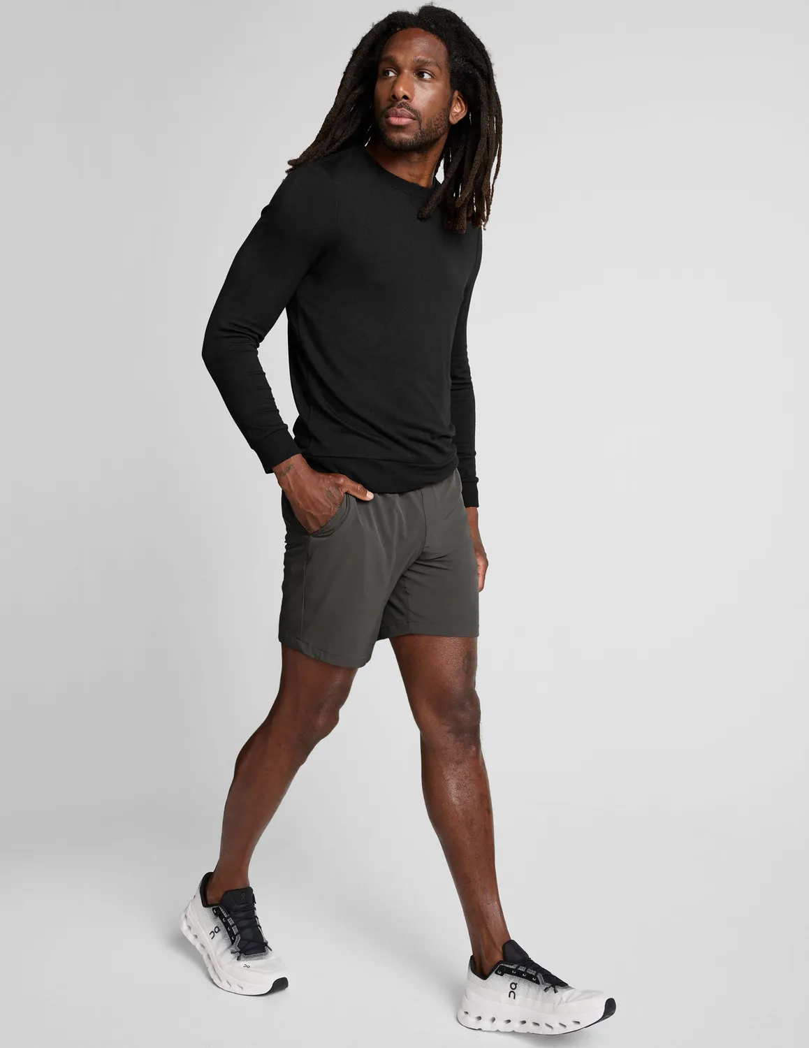 Beyond Yoga Pivotal 2.0 Men's Short 7" träningsshorts Graphite melerad