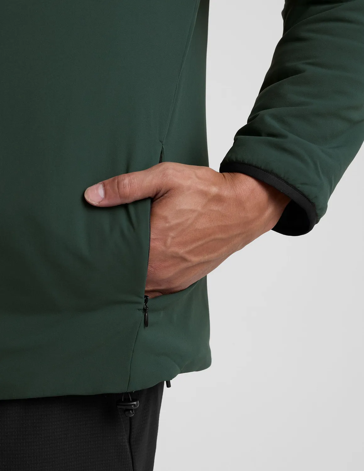Beyond Yoga In Flight Insulated Men's Hooded Jacket jacka grön