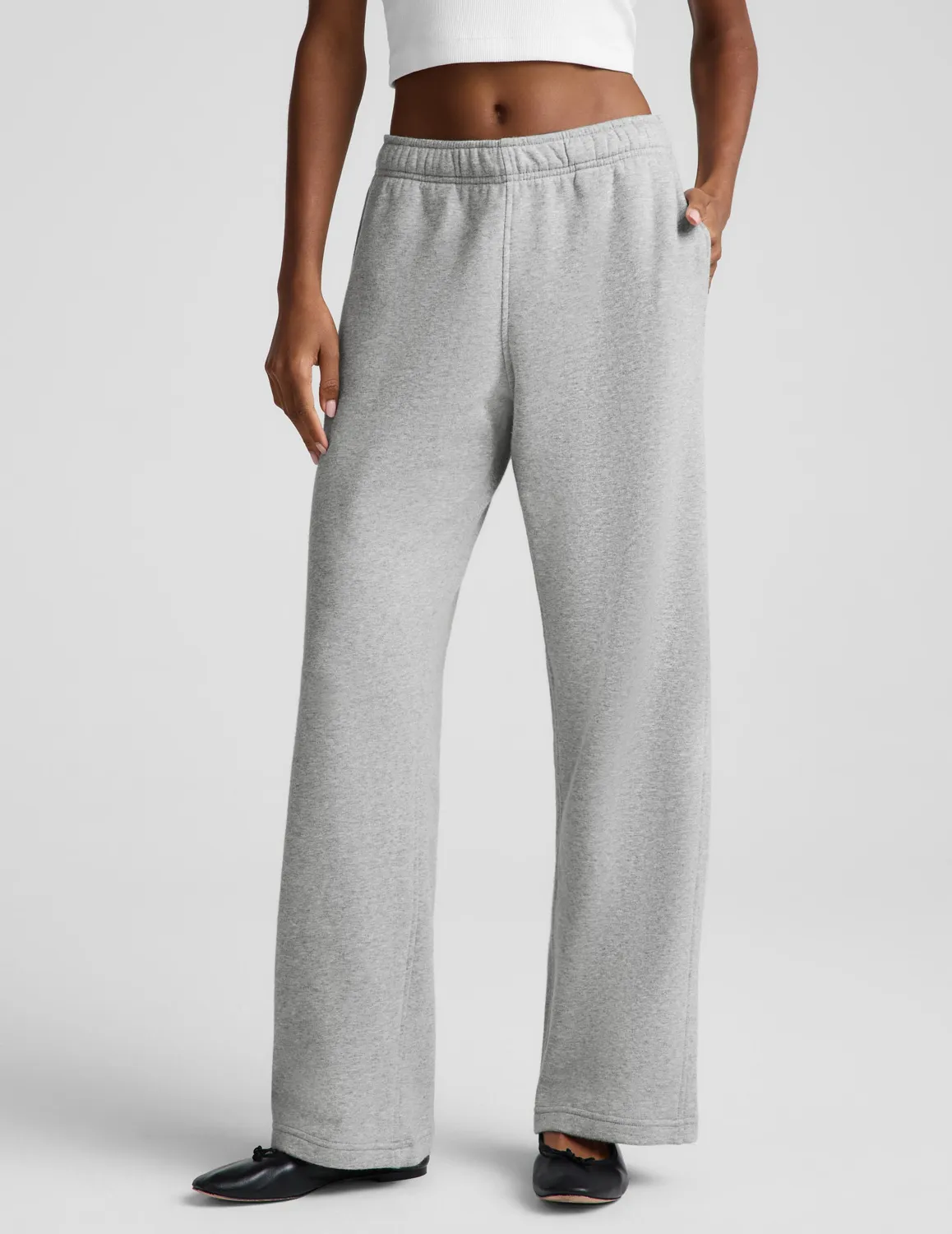Beyond Yoga LuxeFleece 2.0 Straight Leg Sweatpant 31 mjukisbyxa Heather Gray
