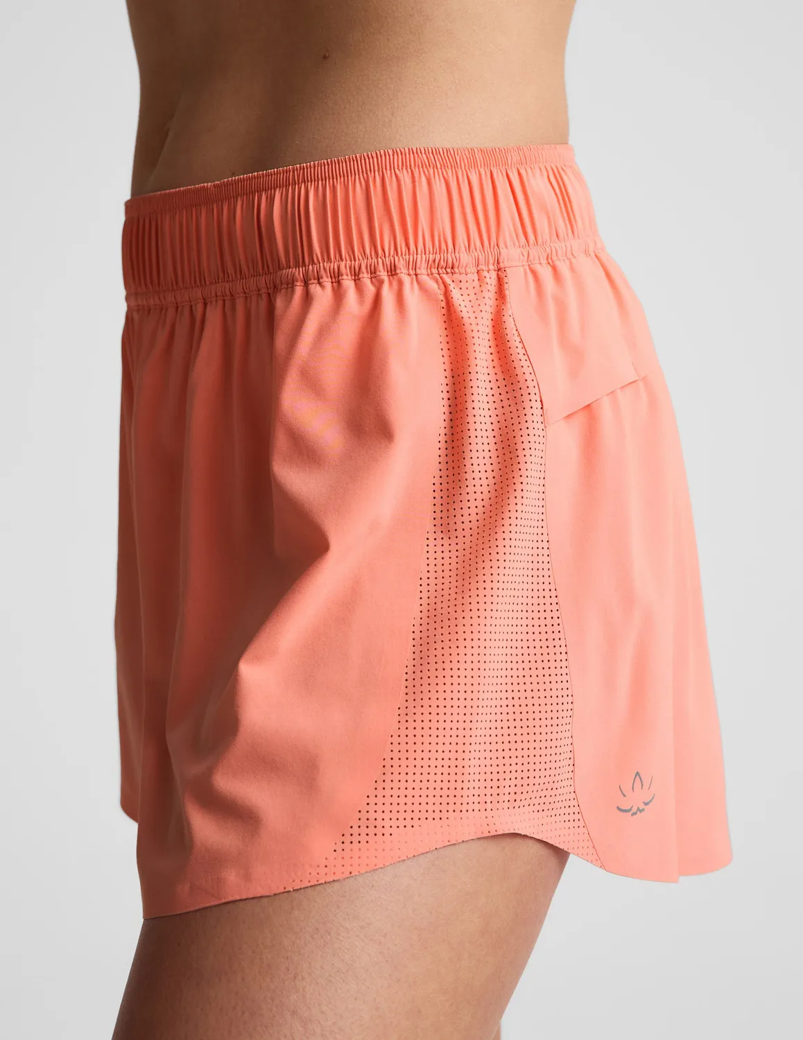 Beyond Yoga Solemate 2.5" Short träningsshorts Dreamsicle mesh