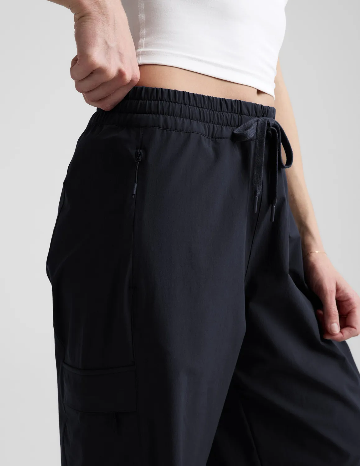 Beyond Yoga Peak Pant friluftsbyxor nocturnal navy 30 tum
