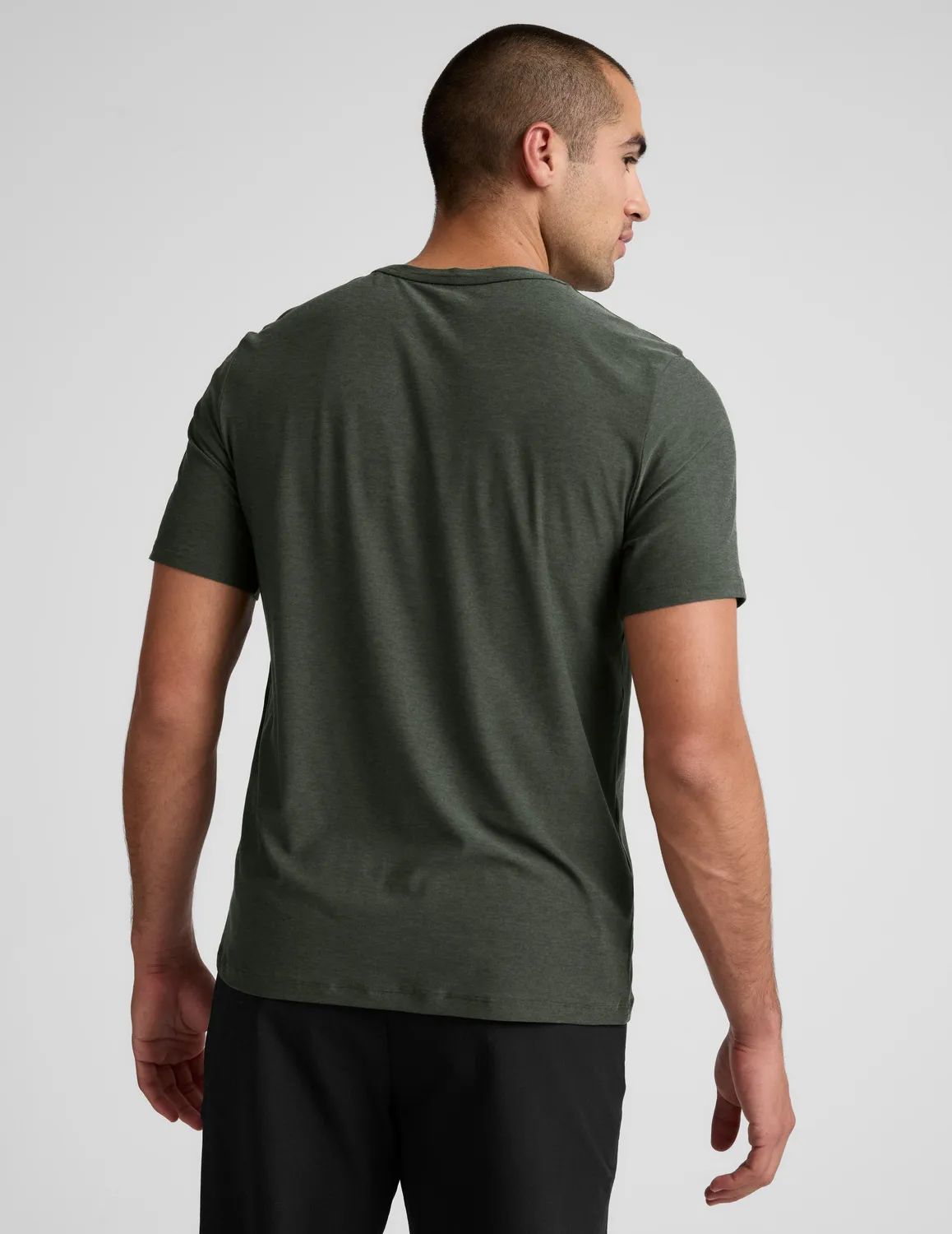 Beyond Yoga Always Beyond Men's Crew Tee 2.0 t-shirt Dusty Forest Heather lätt