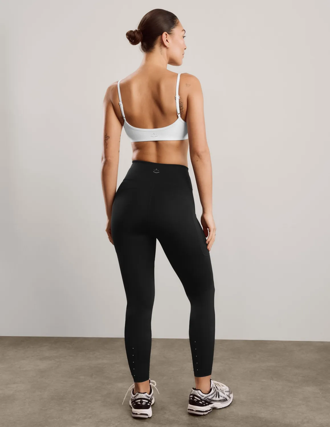 Beyond Yoga Pacer Fleece-Backed Pocket Legging leggings Black borstad