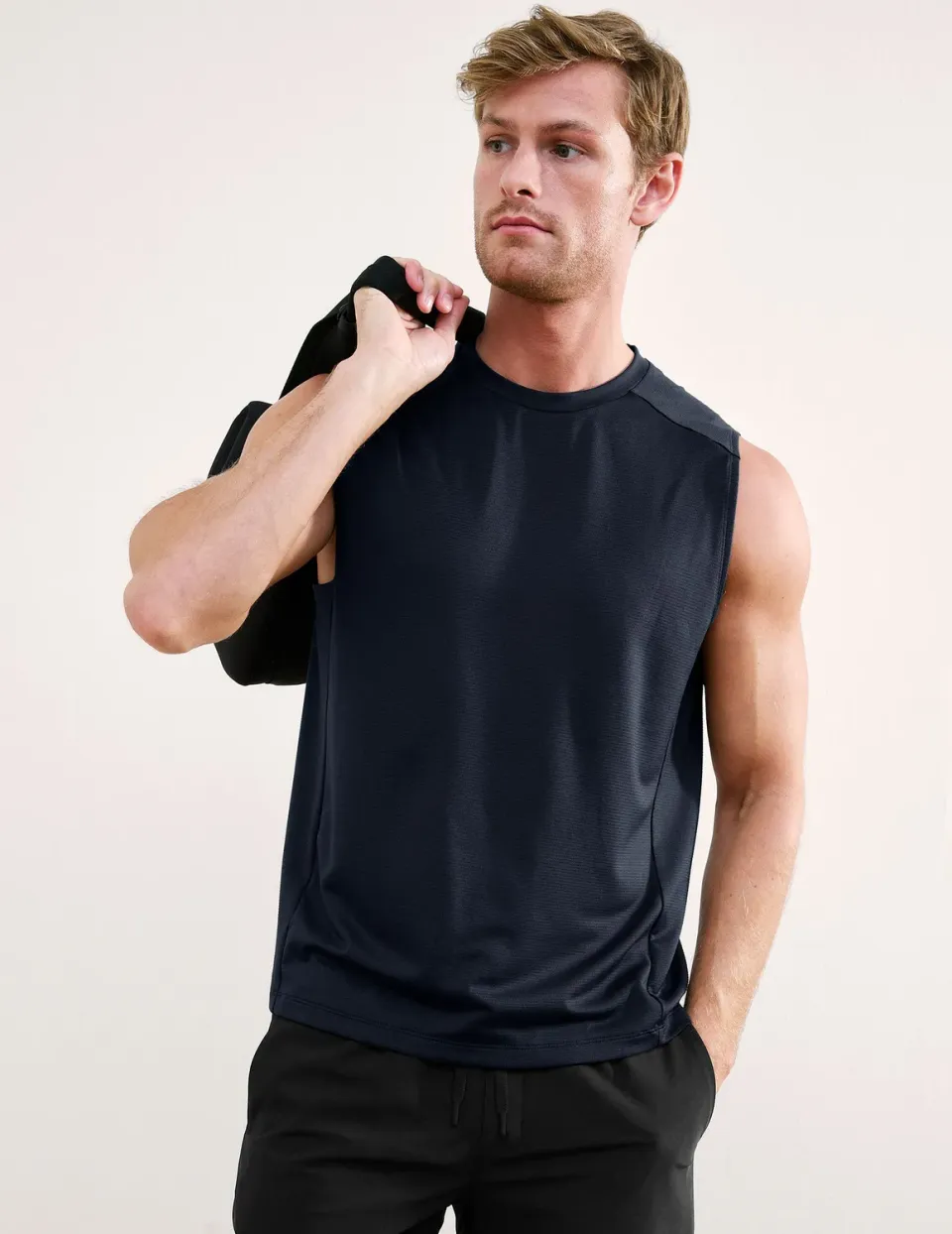 Beyond Yoga All In Active Tank träningslinne Nocturnal Navy slim fit