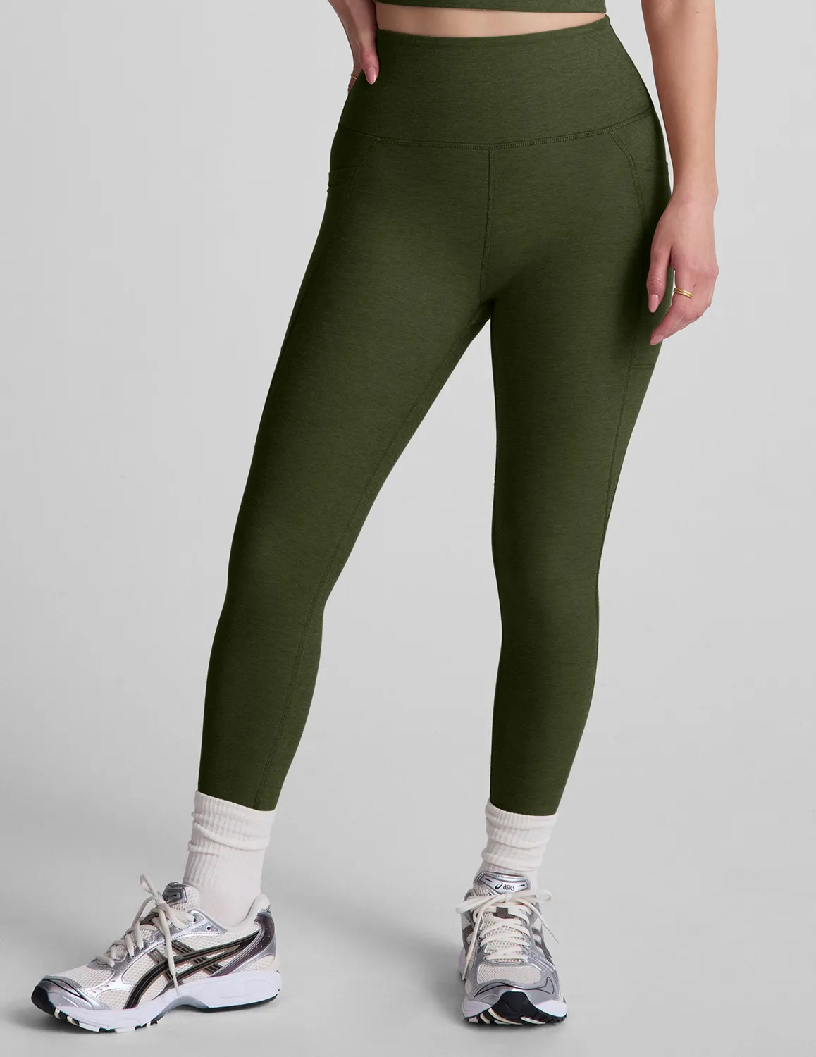 Beyond Yoga Spacedye Out Of Pocket High Waisted Capri Legging 26" leggings Army Green Heather