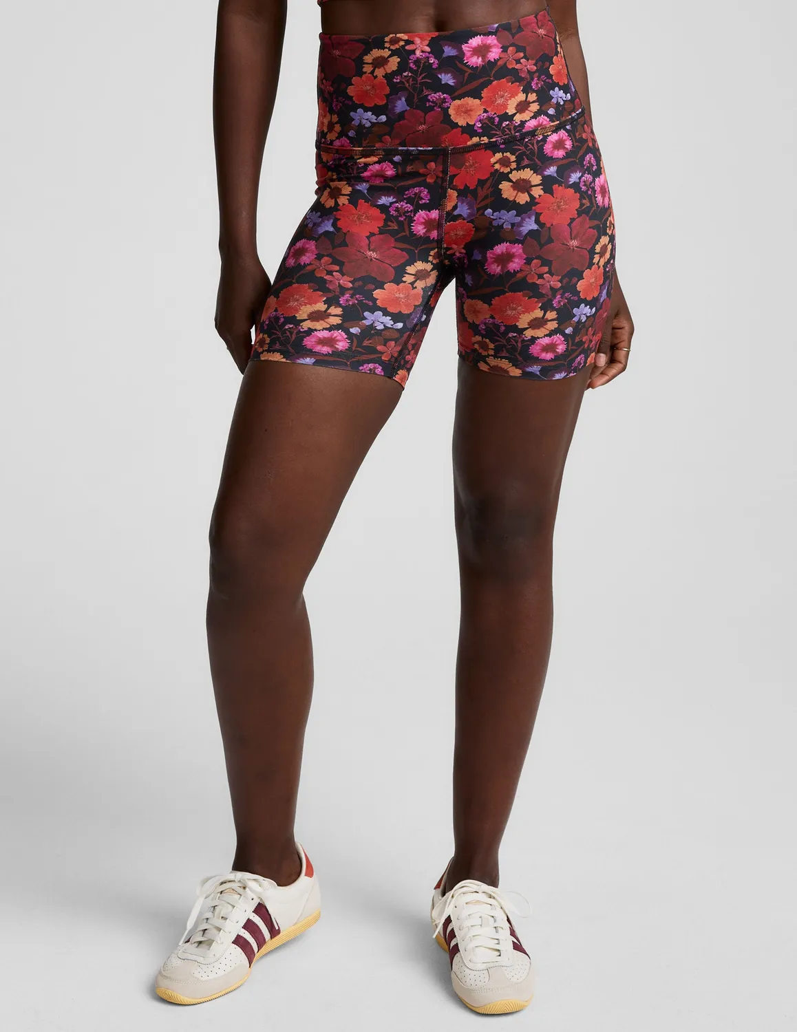 Beyond Yoga SoftMark Keep Pace Biker Short cykelbyxor Summer Bouquet