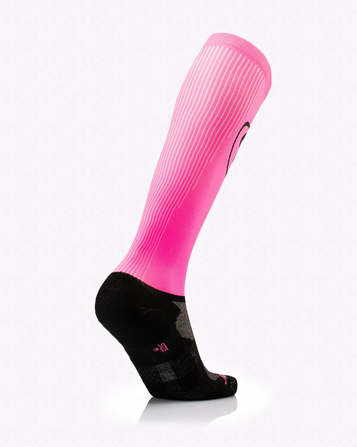 MB Wear MB Trek långa strumpor rosa