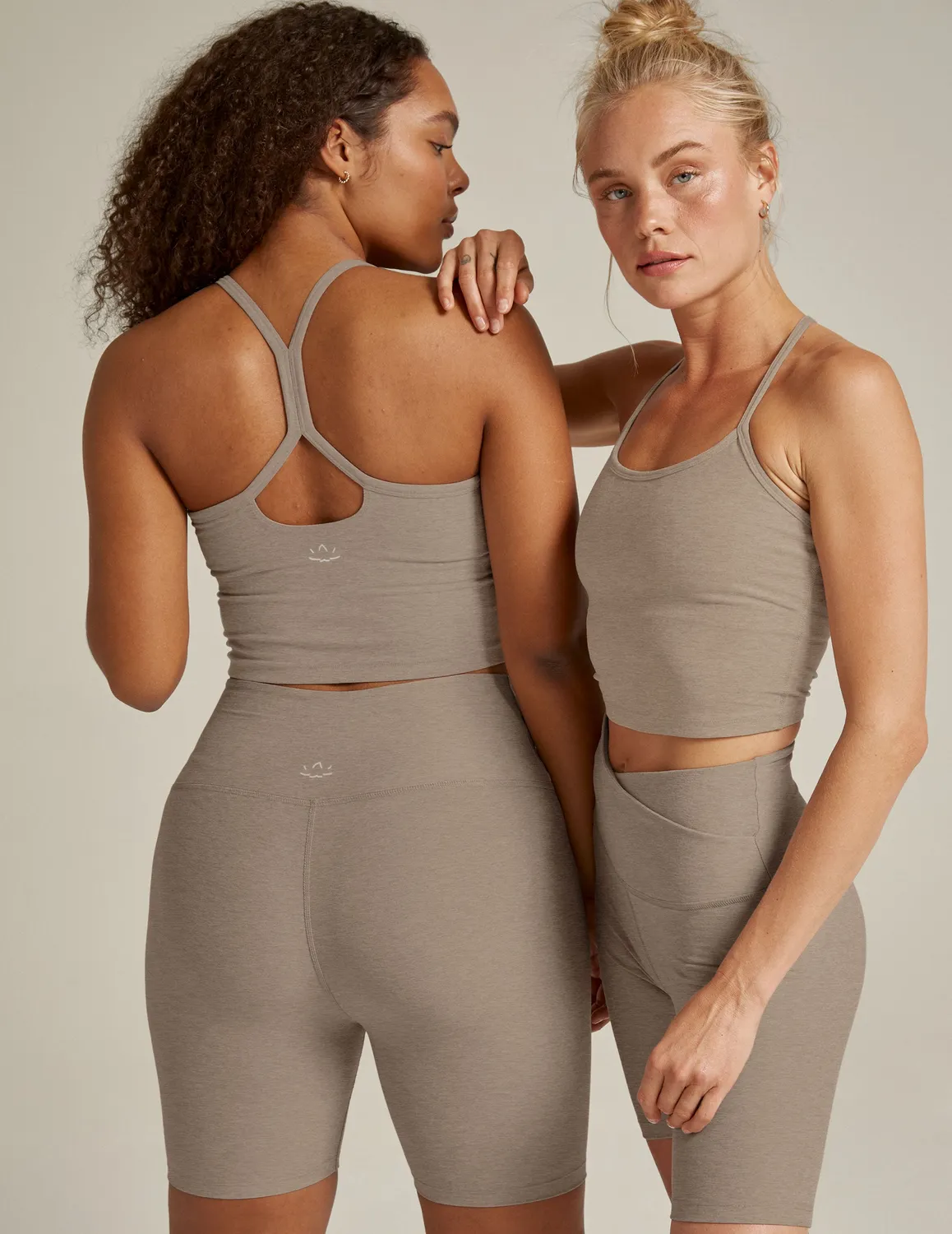 Beyond Yoga Spacedye Slim Racerback Cropped Tank linne Birch Heather croppad