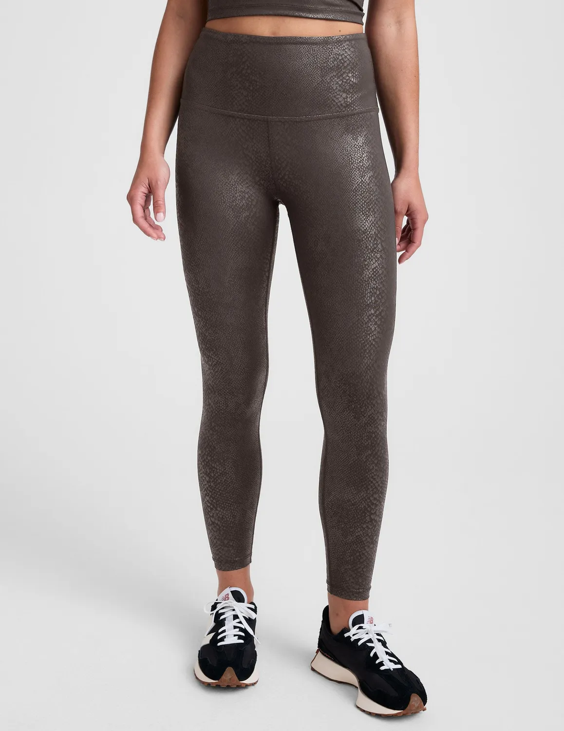 Beyond Yoga PowerShine Viper High Waisted Midi Legging leggings Espresso