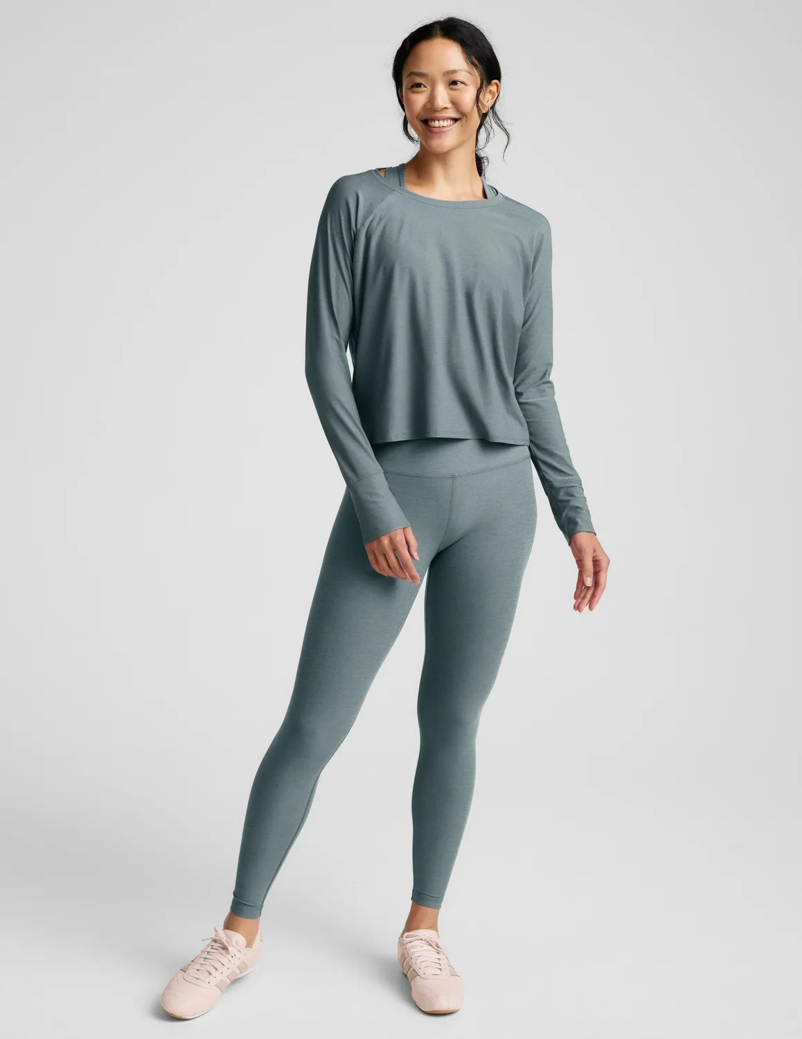 Beyond Yoga Featherweight Daydreamer Pullover träningströja Storm Heather lätt
