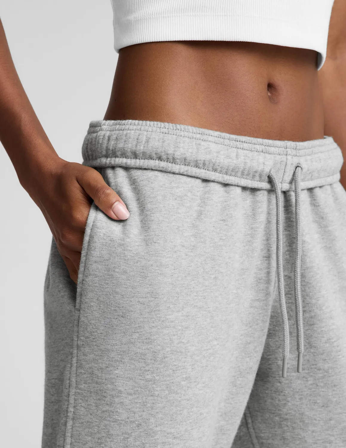 Beyond Yoga LuxeFleece 2.0 Straight Leg Sweatpant 31 mjukisbyxa Heather Gray