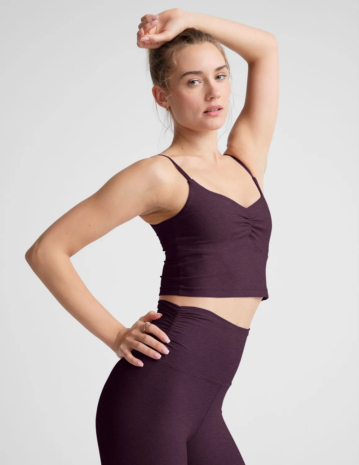 Beyond Yoga Spacedye Raise The Barre linne Eggplant Purple med inbyggd bh
