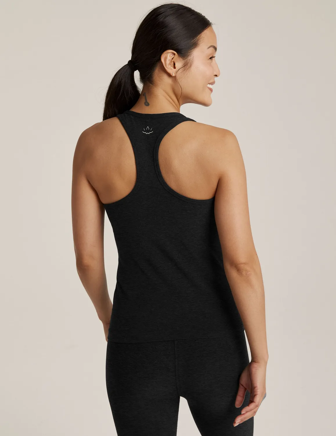 Beyond Yoga Spacedye Step Up Racerback träningstopp darkest night