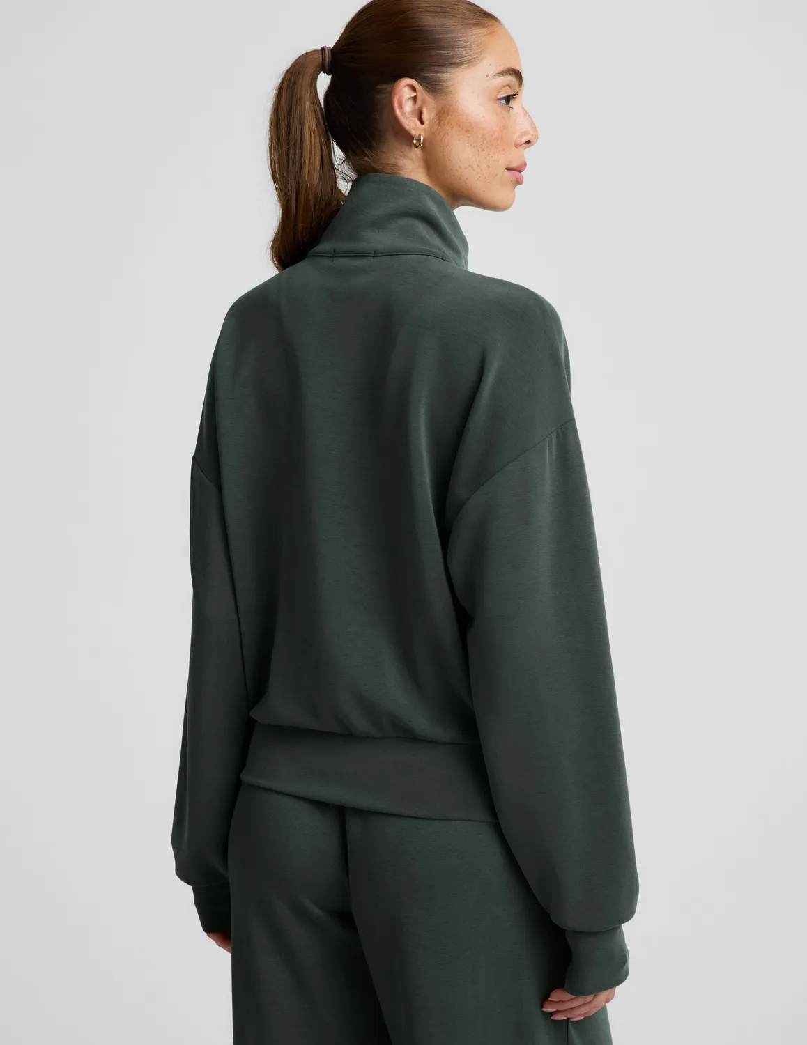 Beyond Yoga Luxe Sandwash Half Zip Pullover sweatshirt Slate Green stretch