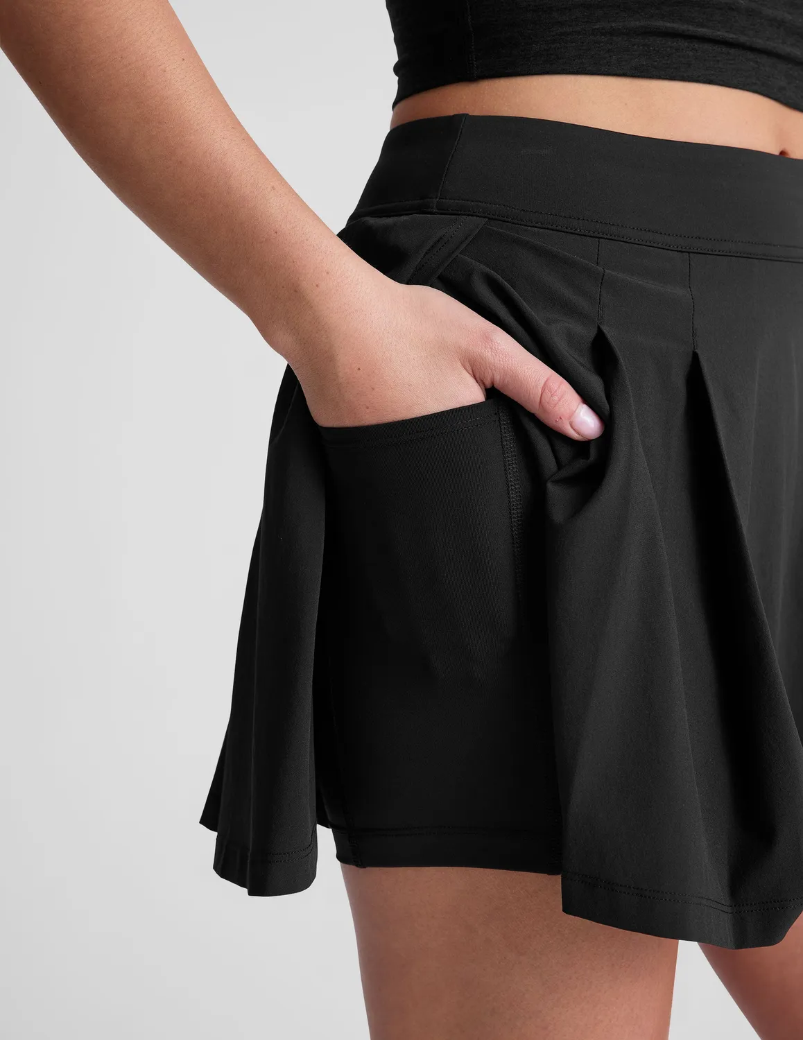Beyond Yoga Score Pleated Skirt tenniskjol true black shorts