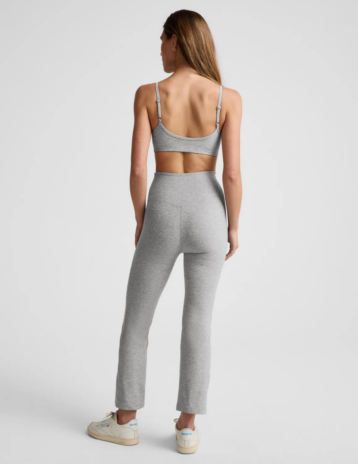Beyond Yoga Spacedye Pintuck Kick Flare High Waisted Pant capribyxor silver mist
