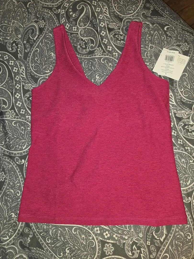 Beyond Yoga Spacedye Good Day Classic Tank linne Berry Red V-ring