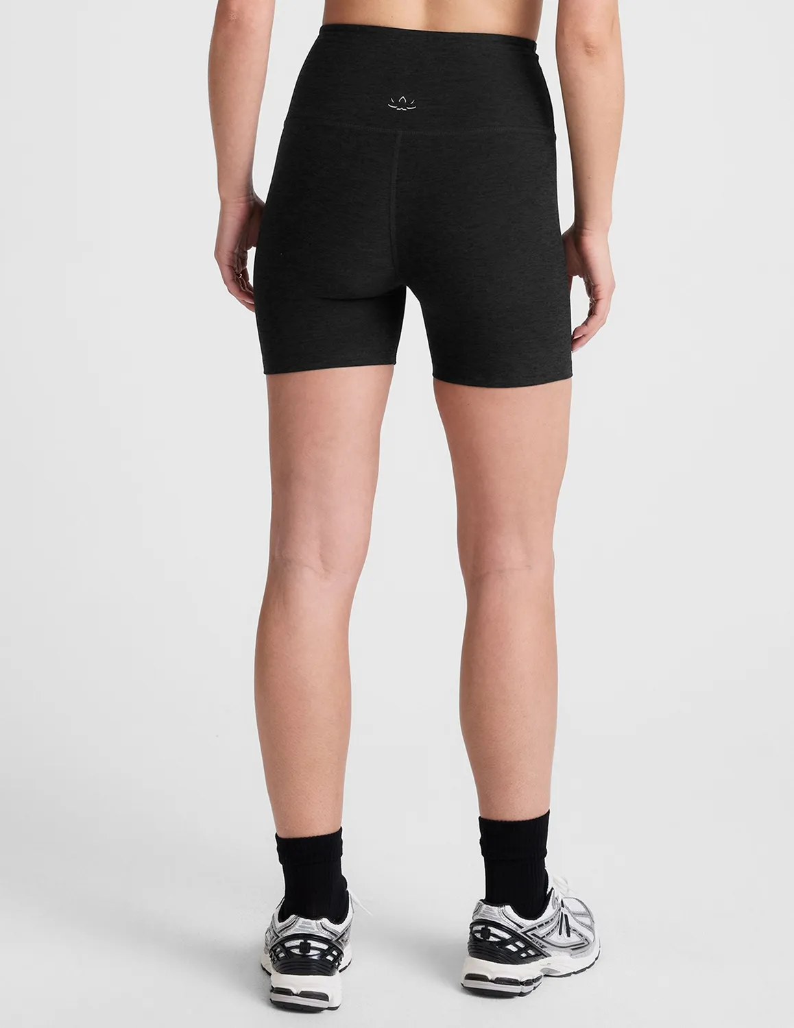 Beyond Yoga Spacedye Keep Pace 5 bikershorts Darkest Night hög