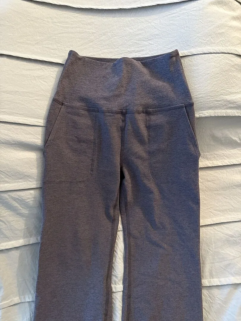 Beyond Yoga Spacedye High Waisted Practice Pocket Bootcut Pant 31" yogabyxor Sangria Heather