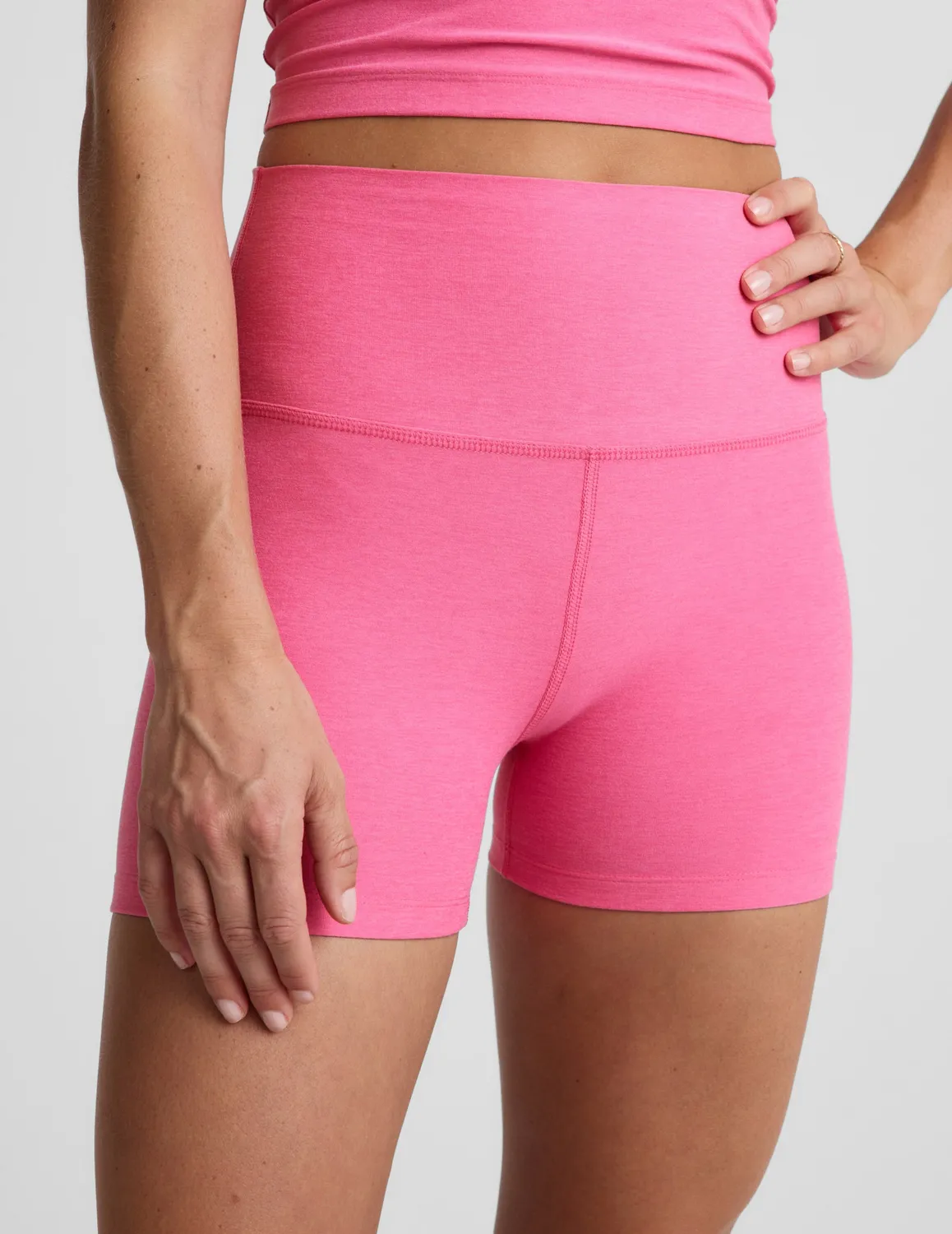 Beyond Yoga Spacedye Keep Pace 3 träningsshorts Luscious Pink hög midja
