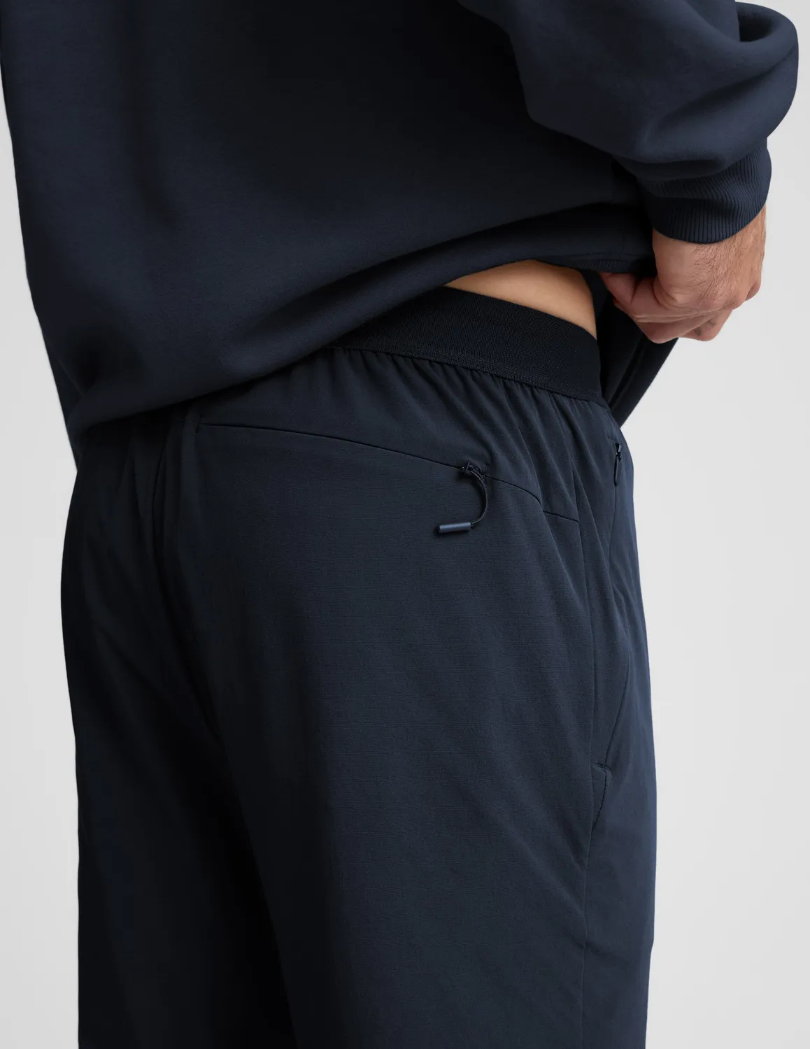 Beyond Yoga On The Go jogger Nocturnal Navy herr