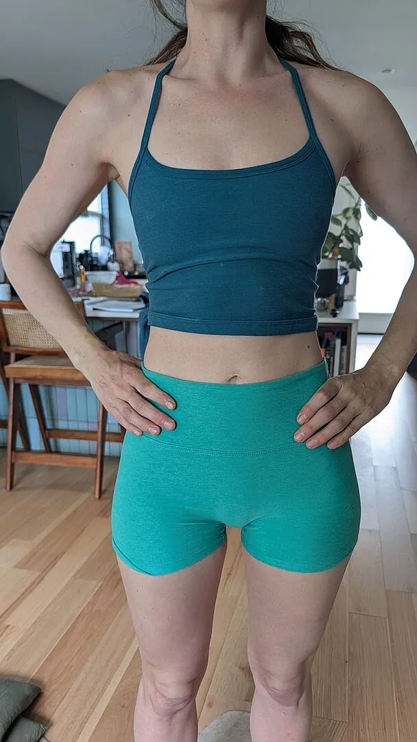 Beyond Yoga Spacedye Keep Pace 3” No Front Seam Shorts Bright Emerald Heather
