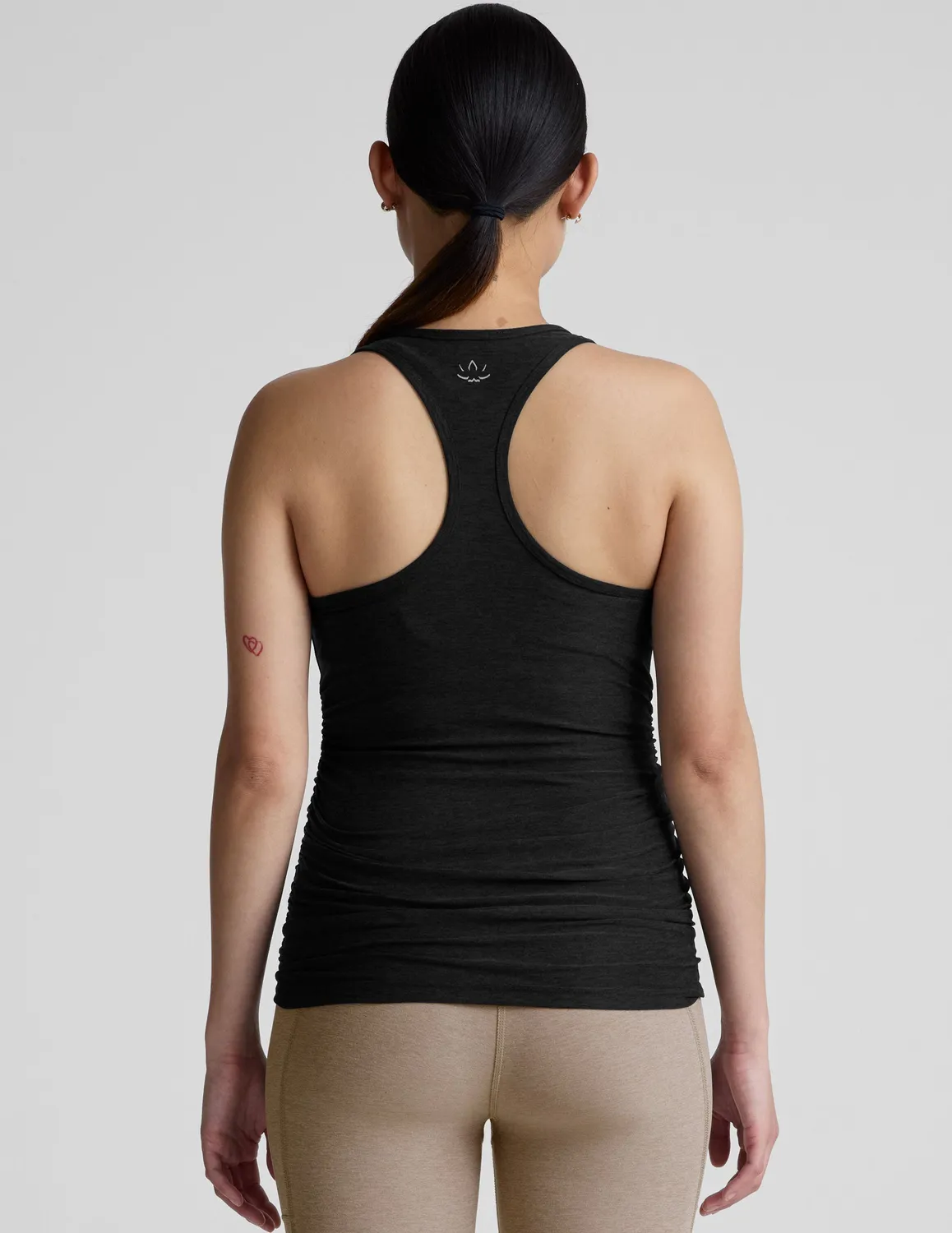 Beyond Yoga Featherweight Let It Grow Maternity Tank mammalinne Darkest Night