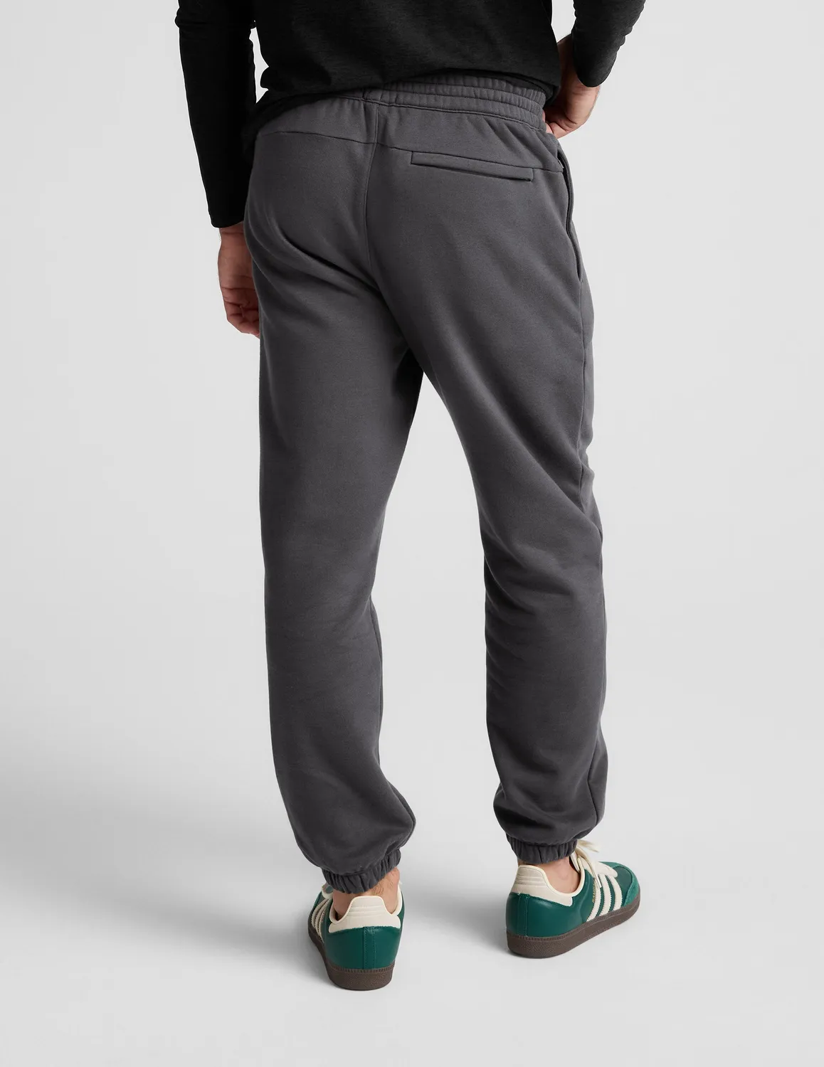 Beyond Yoga LuxeFleece Classic Men's joggerbyxor Black Ash fleece