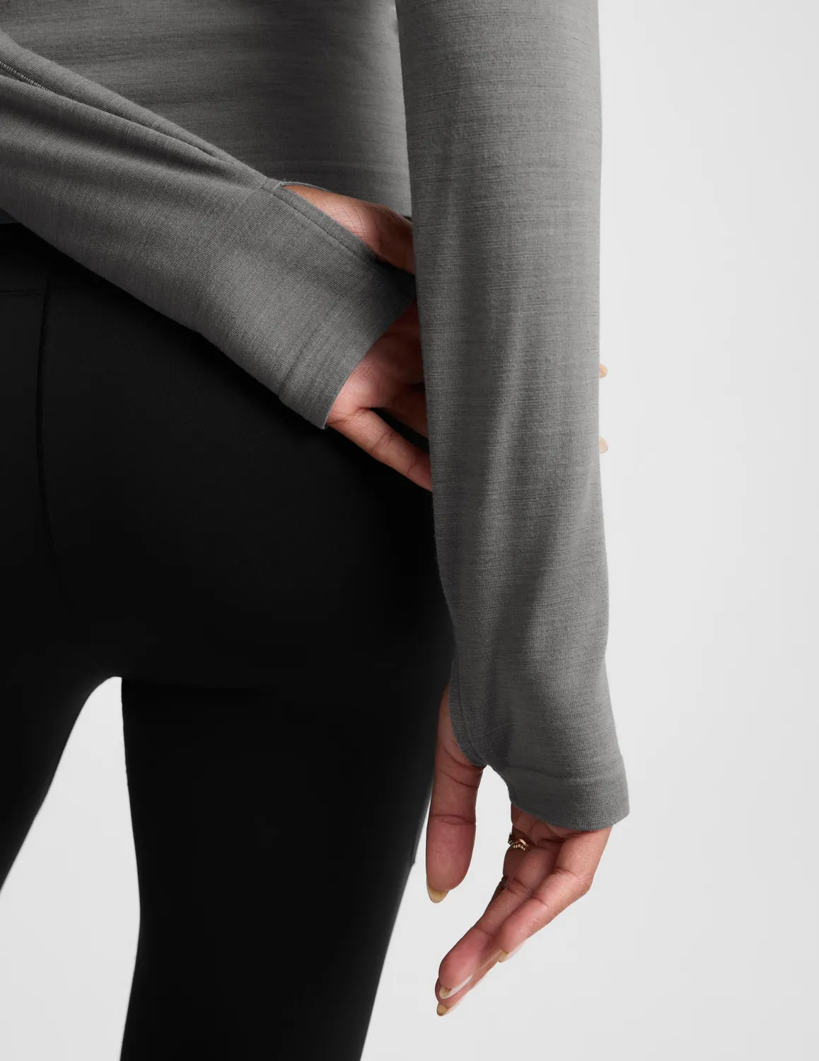 Beyond Yoga LuxeKnit Merino Wool polotröja Storm Gray