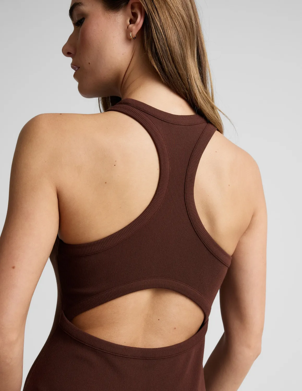 Beyond Yoga Ribbed High Neck Maxi Dress klänning Iced Mocha ribbad