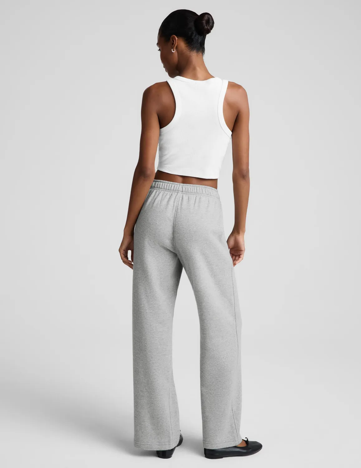 Beyond Yoga LuxeFleece 2.0 Straight Leg Sweatpant 31 mjukisbyxa Heather Gray