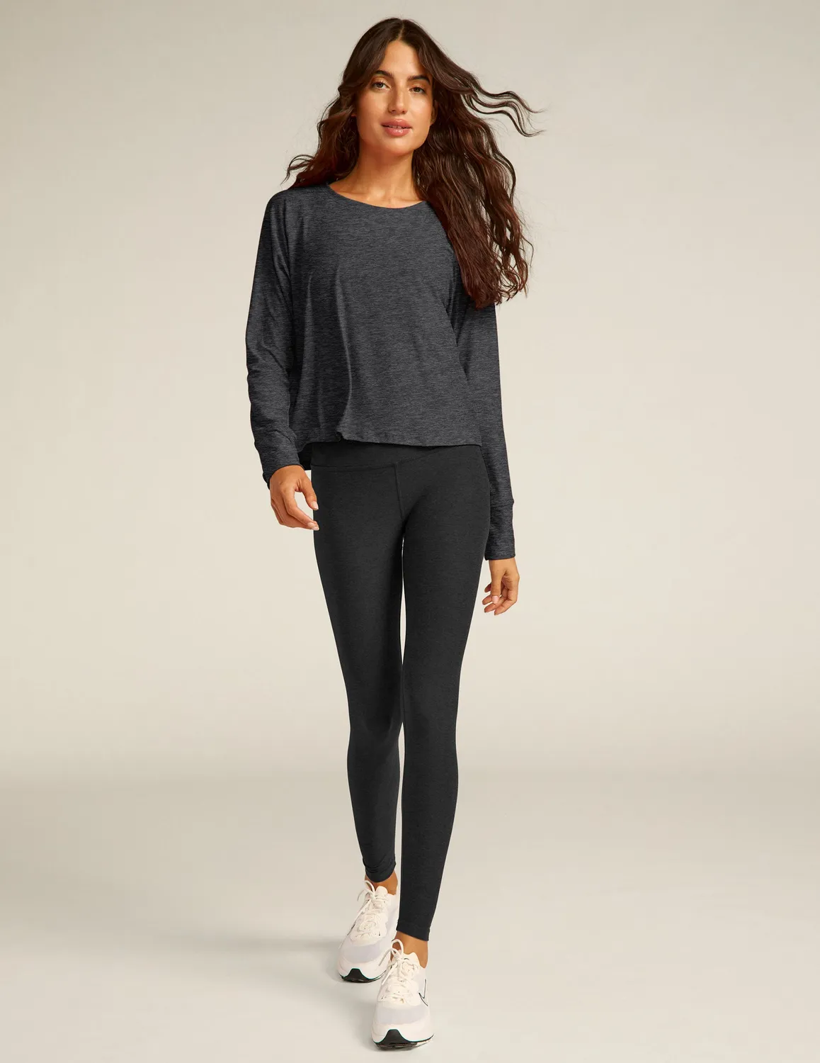 Beyond Yoga Featherweight Daydreamer Pullover tröja Black Charcoal