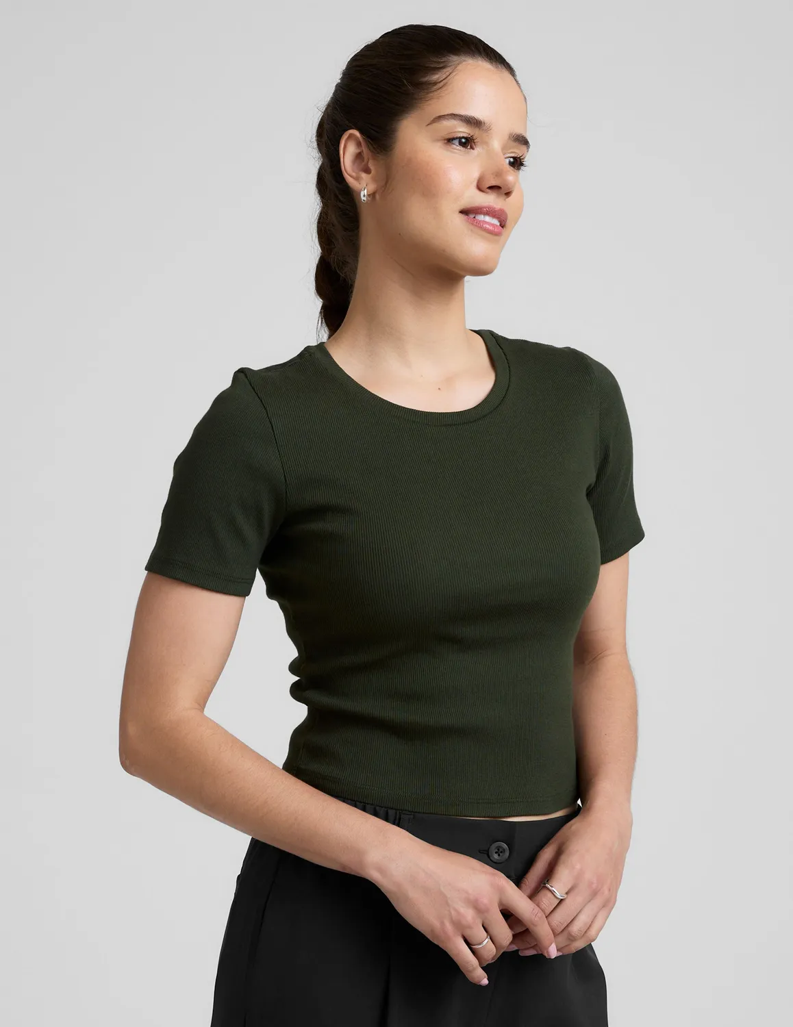 Beyond Yoga Rib Baby Tee t-shirt Olive Ink croppad
