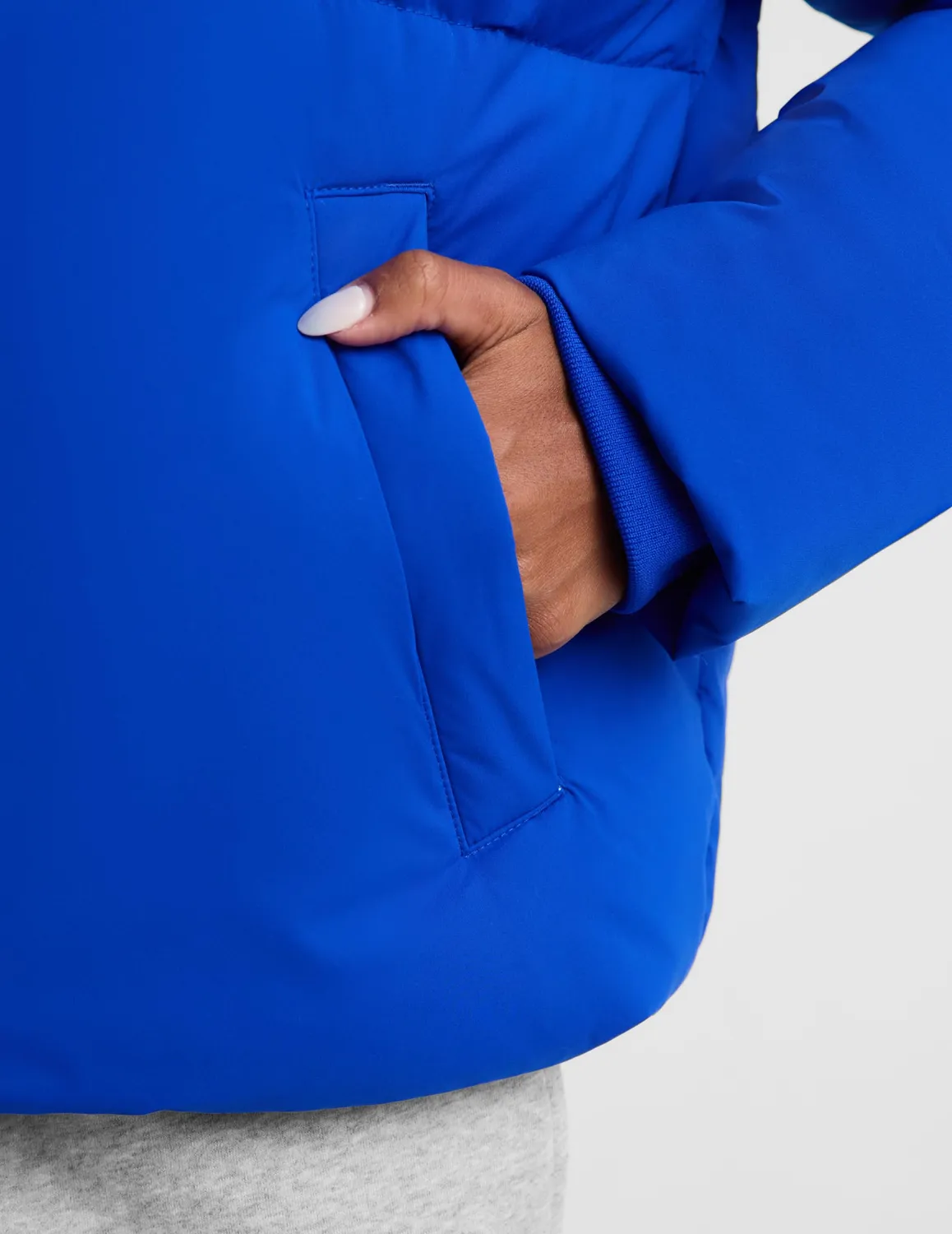 Beyond Yoga Up For It Puff Matte jacka Ultra Blue varm