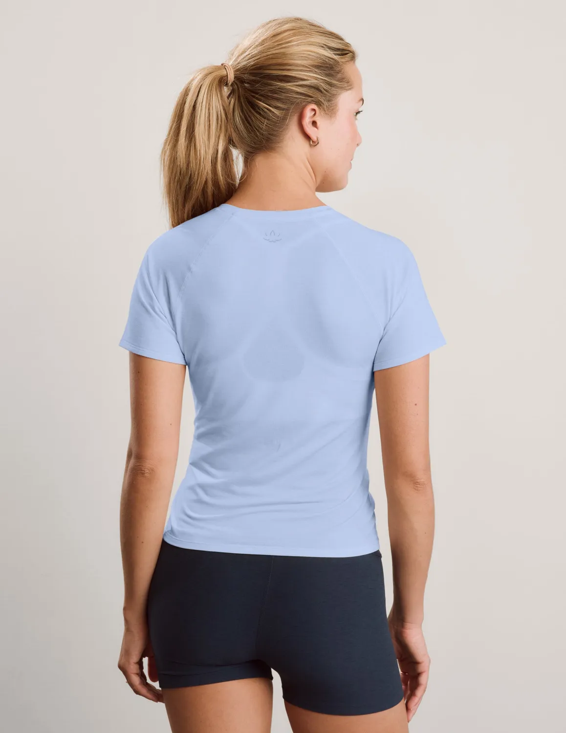 Beyond Yoga Breezeweight Active Short Sleeve Tee t-shirt Periwinkle sval