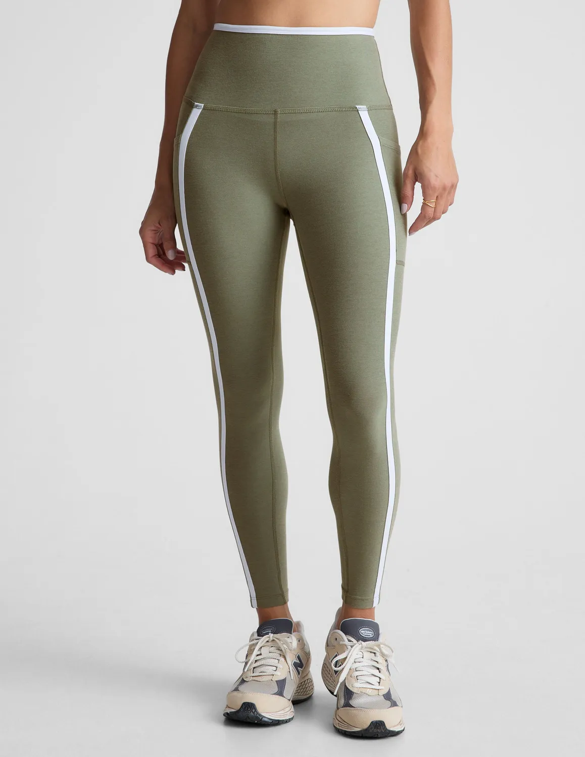 Beyond Yoga Spacedye New Moves High Waisted leggings Grey Sage fickor