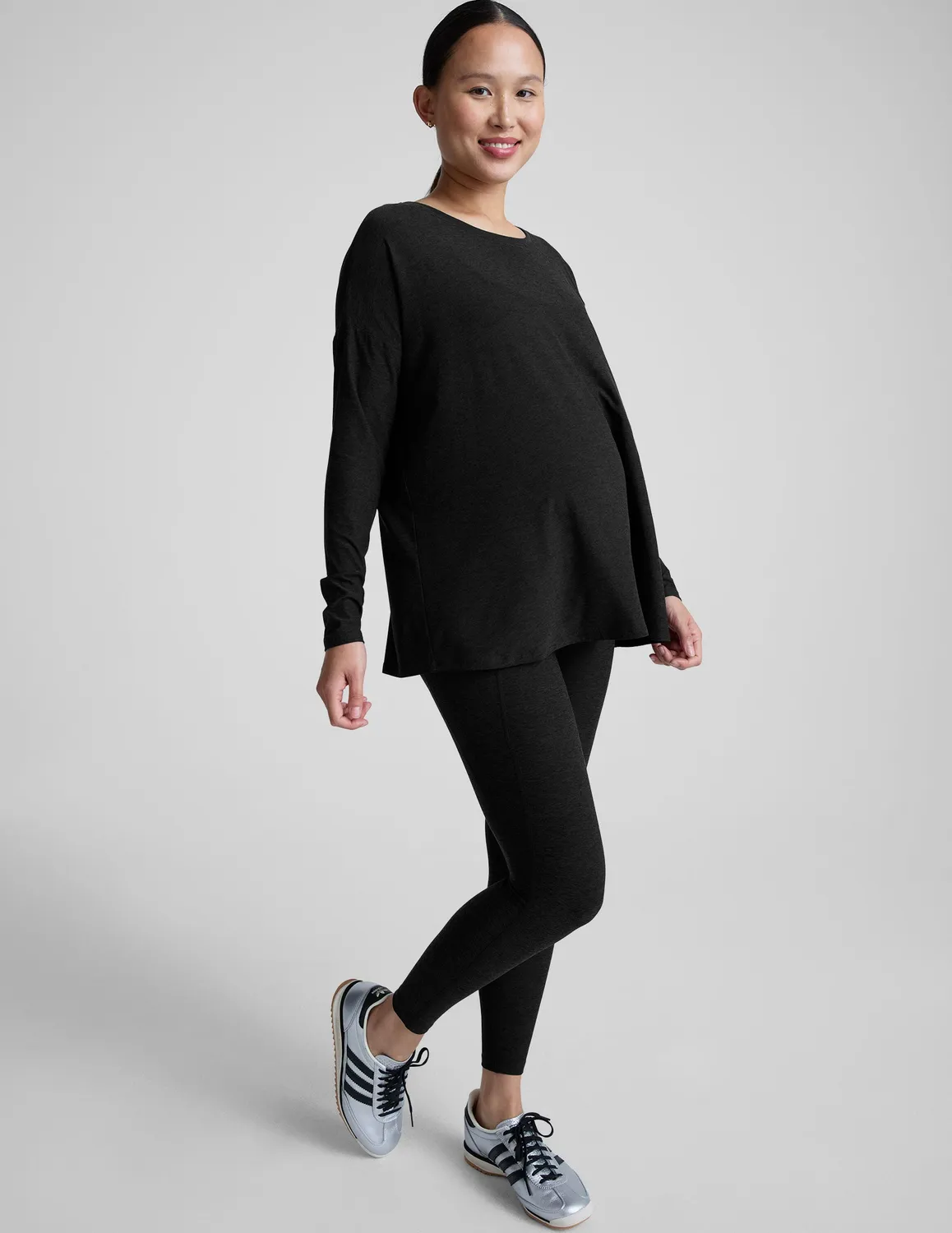Beyond Yoga Featherweight mammalångärmad topp svart