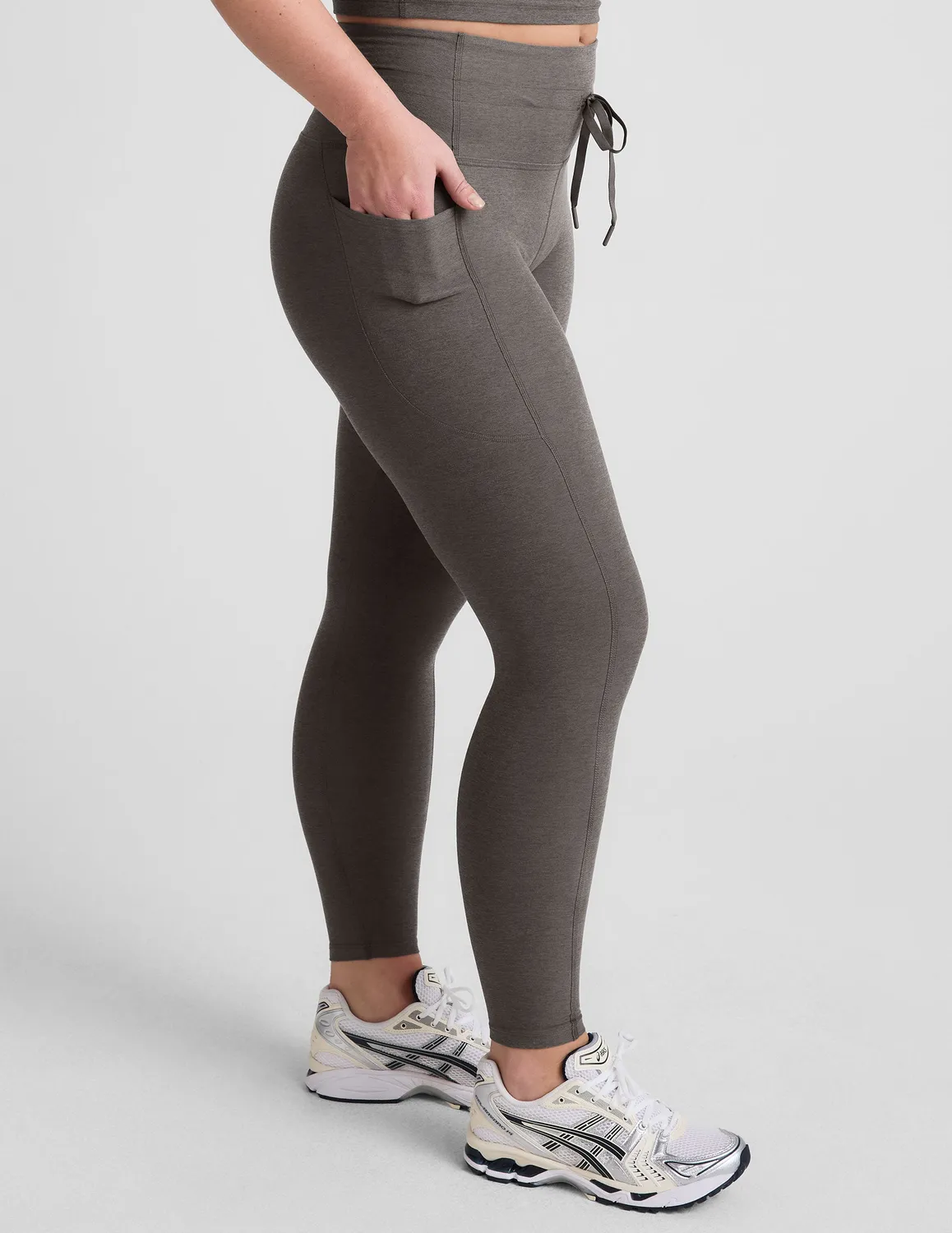 Beyond Yoga Spacedye Go Pocket Midi leggings True Gray Heather med fickor