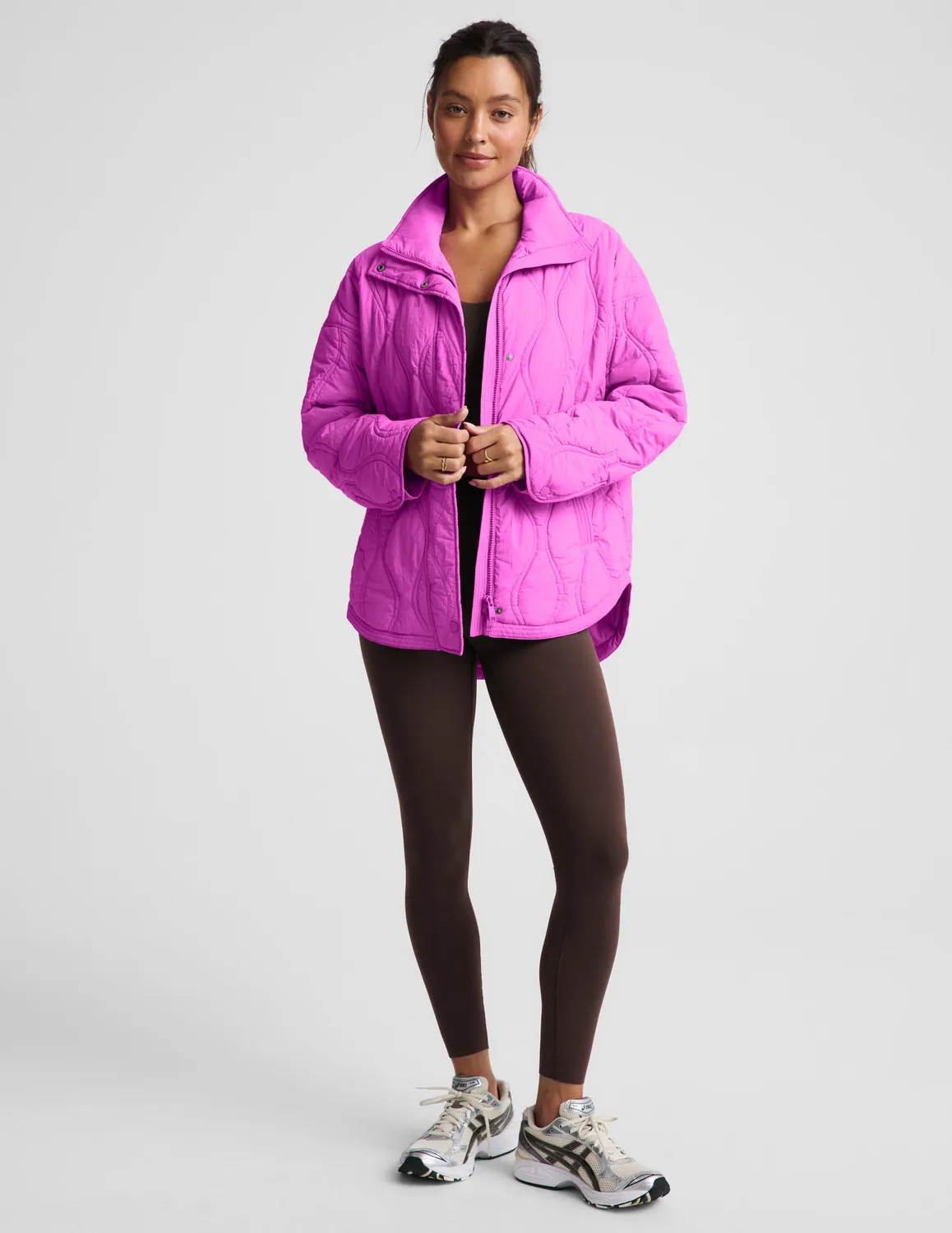 Beyond Yoga Roam Quilted Lightweight Jacket jacka Electric Fuchsia lätt